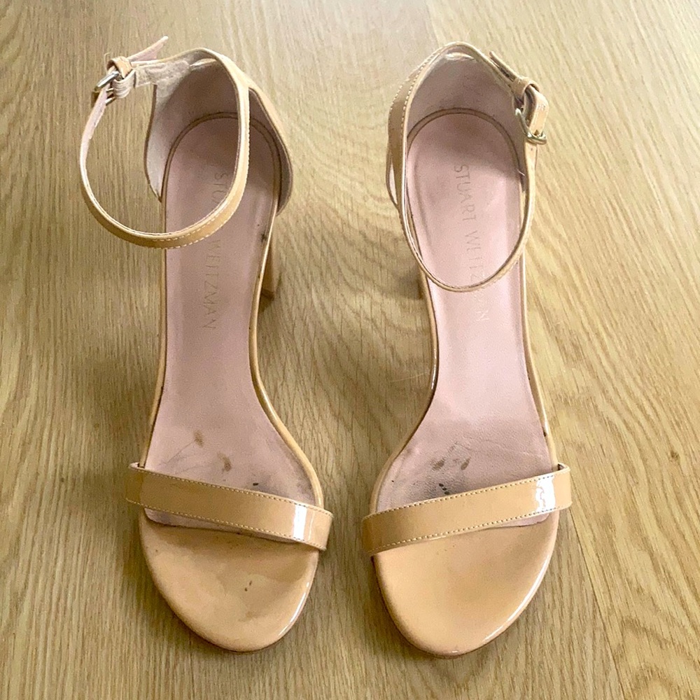 Stuart weitzman nude heels
